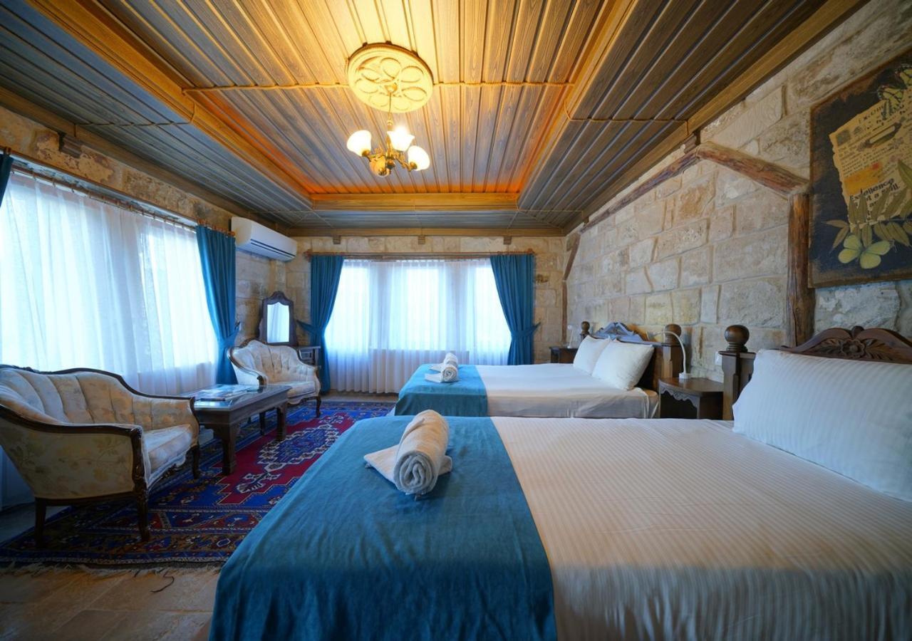 Shoestring Stone House Goreme Room photo