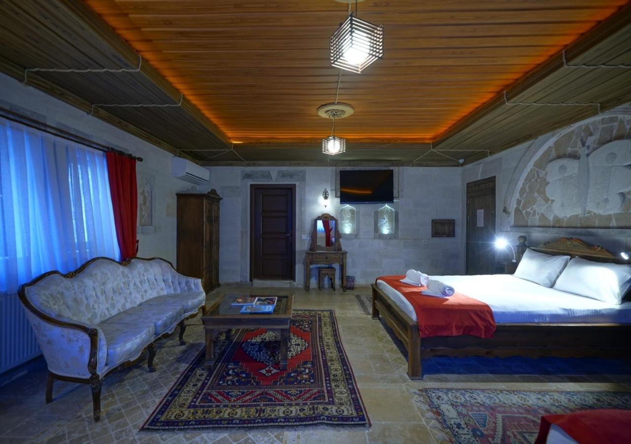 Shoestring Stone House Goreme Room photo